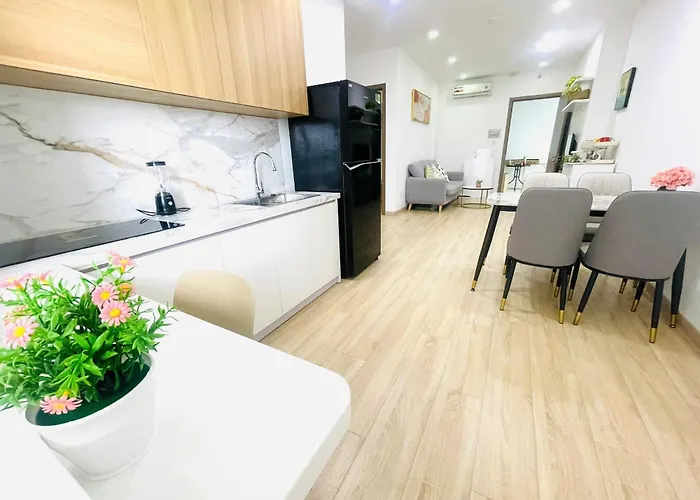 Deluxe Two-Bedroom Apartment